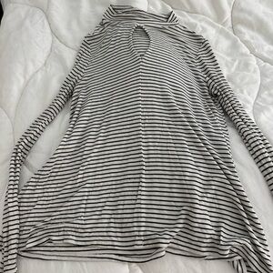 American eagle soft & sexy Black and White Striped Long Sleeve turtleneck